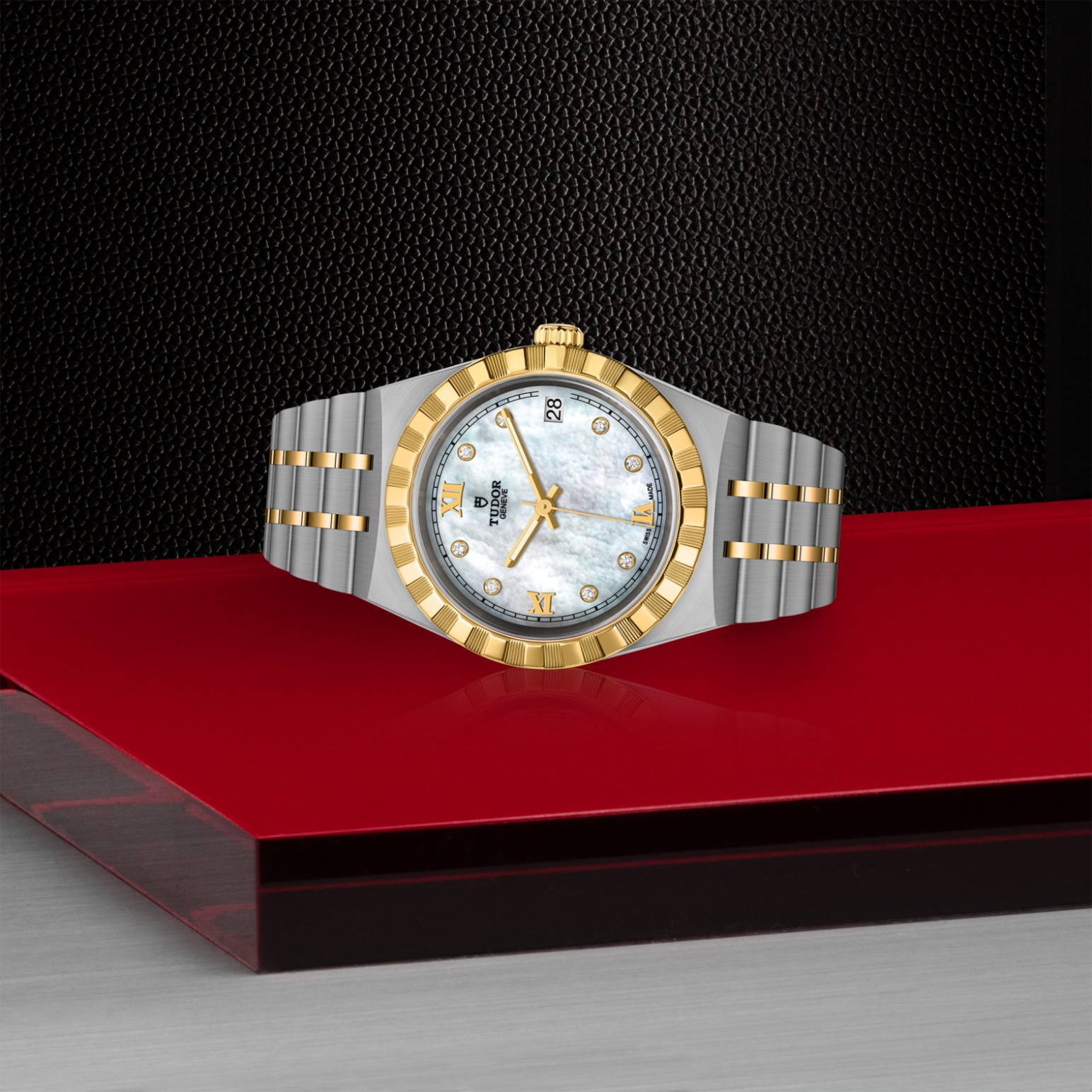 TUDOR Royal - 4