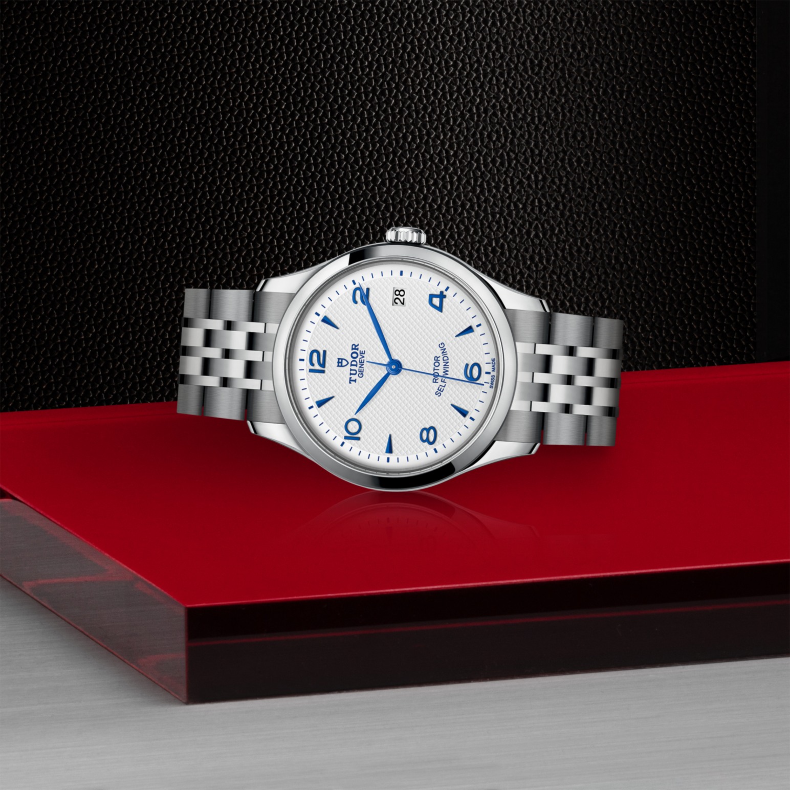 TUDOR 1926 - 4