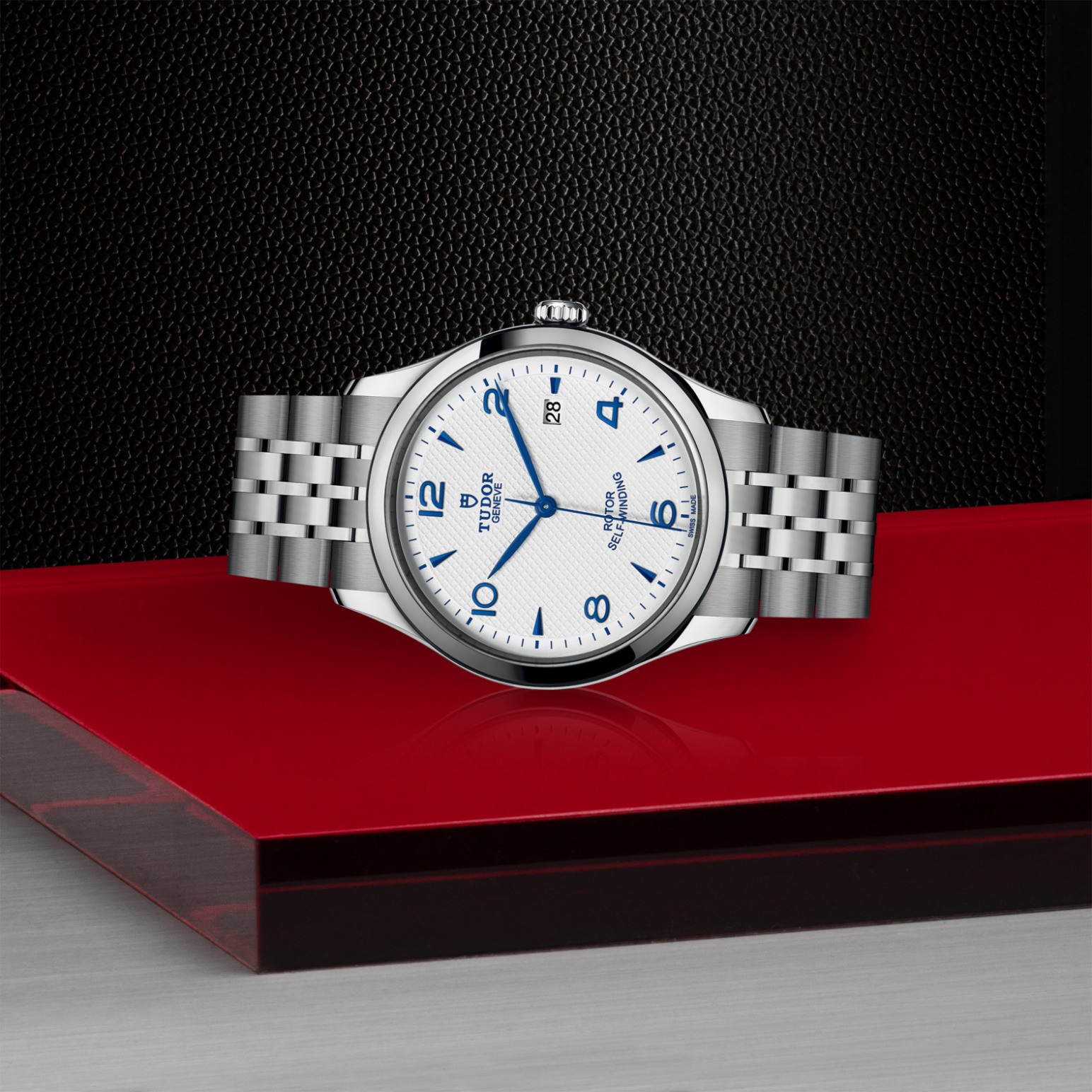 TUDOR 1926 - 4