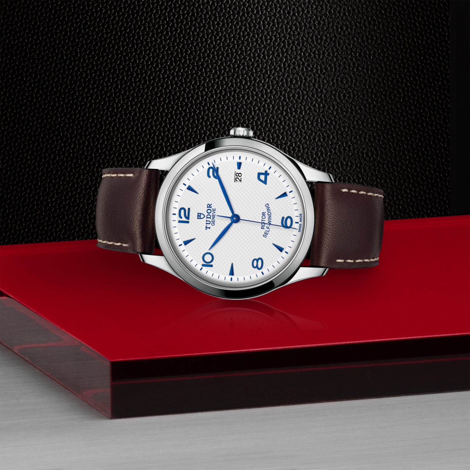 TUDOR 1926 - 4