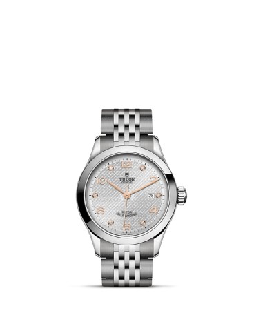 m91350-0003_upright-wh-std-grid-1736423955