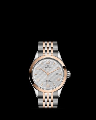 m91351-0001_upright-bl-std-grid-1736439137