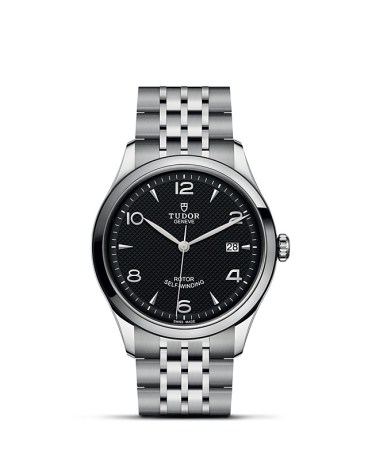 m91550-0002_upright-wh-std-grid-1736507625