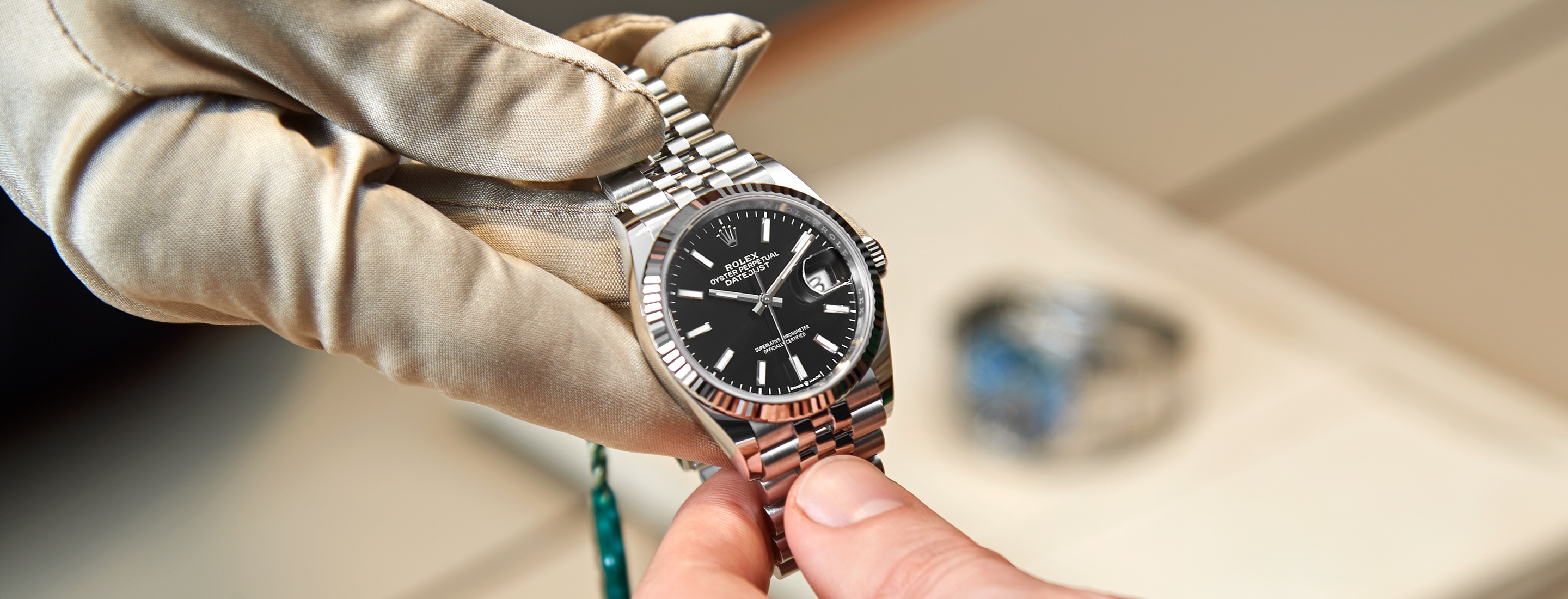 La procedura della revisione completa degli orologi Rolex - Gioielleria Benetti